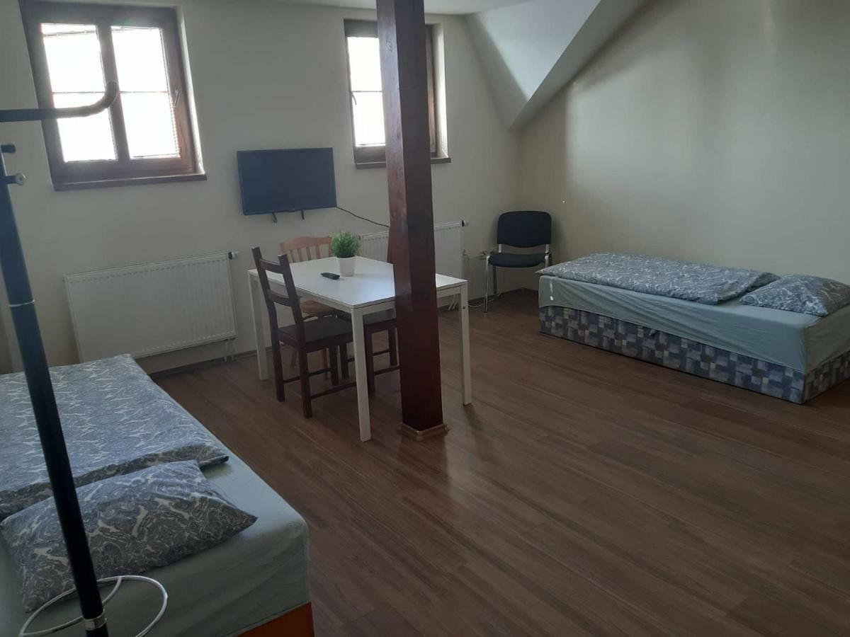 Penzion V Zatacce Plzeň Kültér fotó
